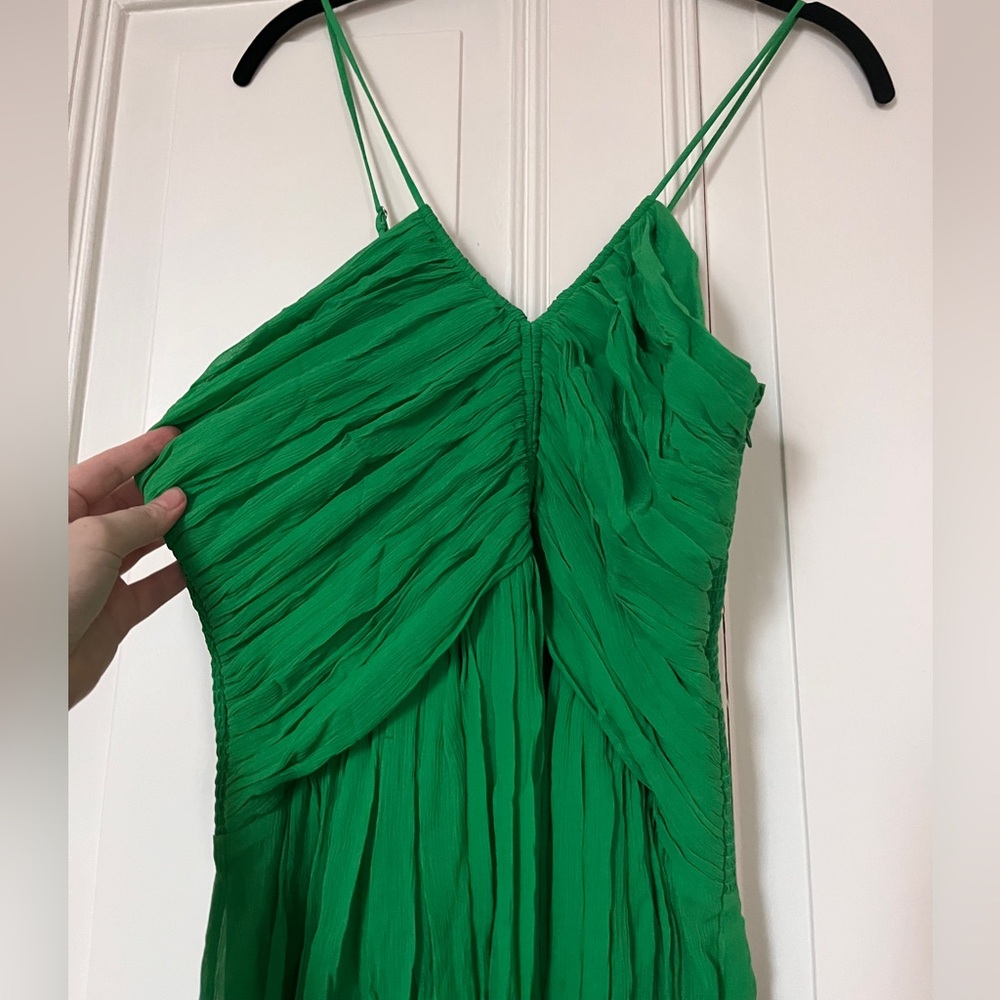 A.L.C. Rumi Dress in Green Crinkle 100% Silk Chiffon Smocked V-Neckline - Picture 6 of 9
